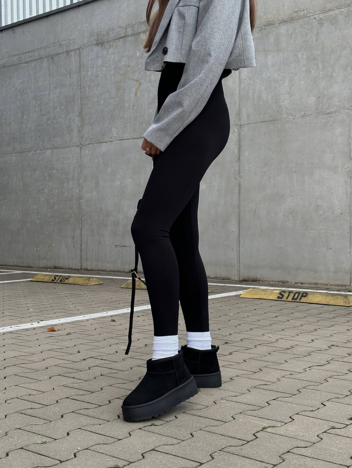 Women's Winter Boots Lined with Soft Wool | Pull-On Platform Shaft and Fold-Over Front Flap | Sizes 5.5-9.5, 4 Colors