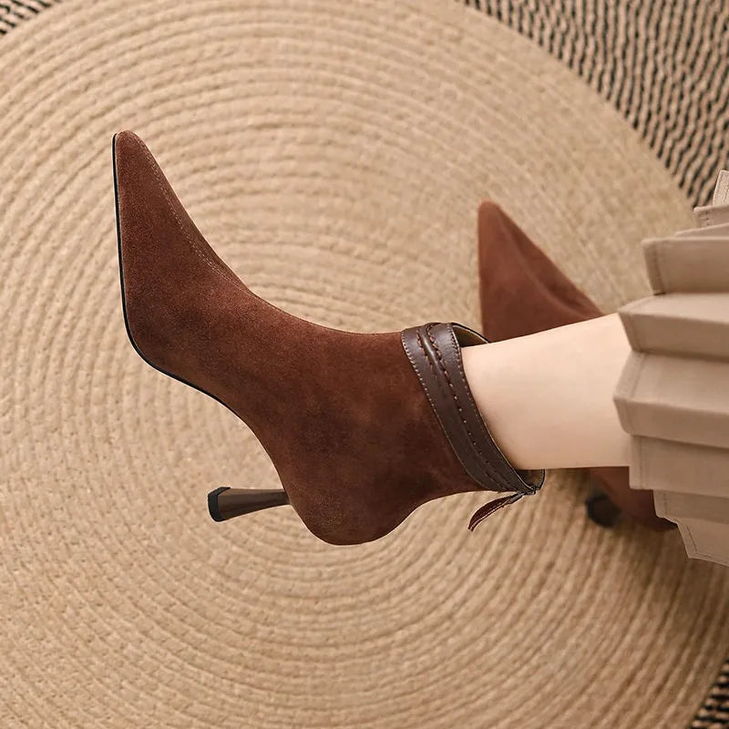 Women's Ankle Boots with a Support Sole | Sleek Tapered Line and Soft Uppers for Long Days | Size 5-10.5, 2 Colors