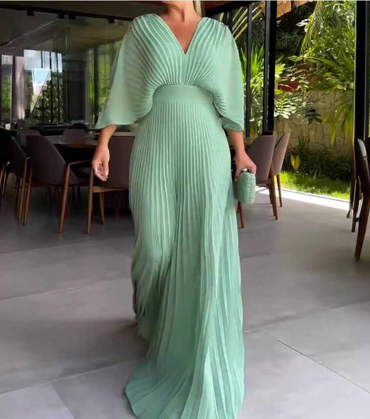 Pleated Maxi Dress with Sleeveless Design