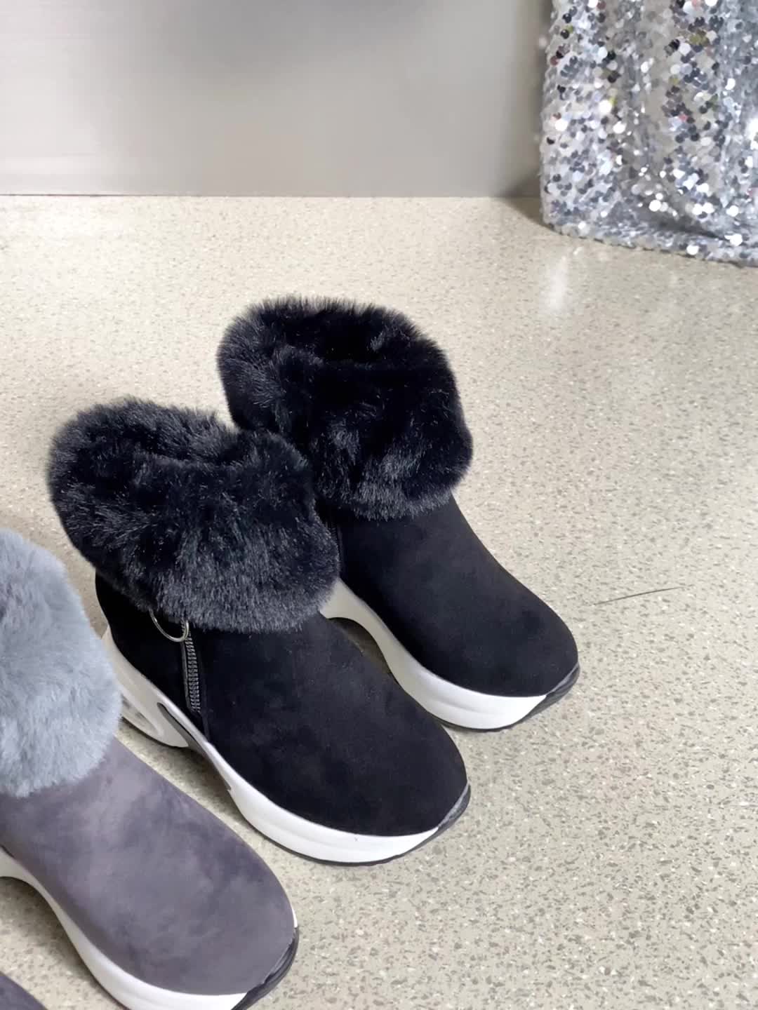 Women's Black Boots for City Walks and Outdoor Trips | Versatile Winter Collection Footwear, Also in Grey | Size 5-12