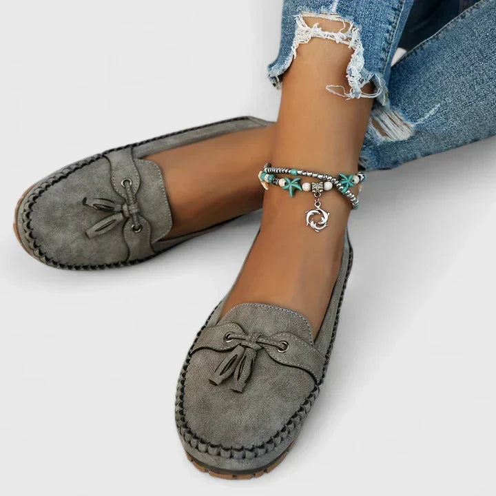 Women's Bow Loafers | Bow and Tassel Toe Detail, Moccasin Stitched Edge, Cushioned Flat Sole | US 5-12 | 4 Colors