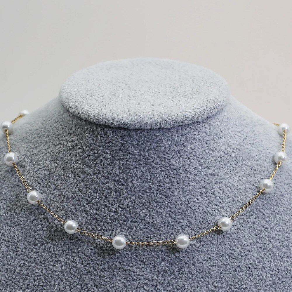Women's Gold-Tone Pearl Necklace | Classic Pearl Detail, Layers Easily, Everyday and Occasion Wear | One Size