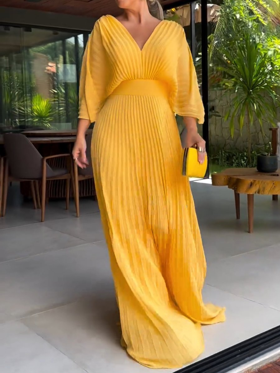 Pleated Maxi Dress with Sleeveless Design
