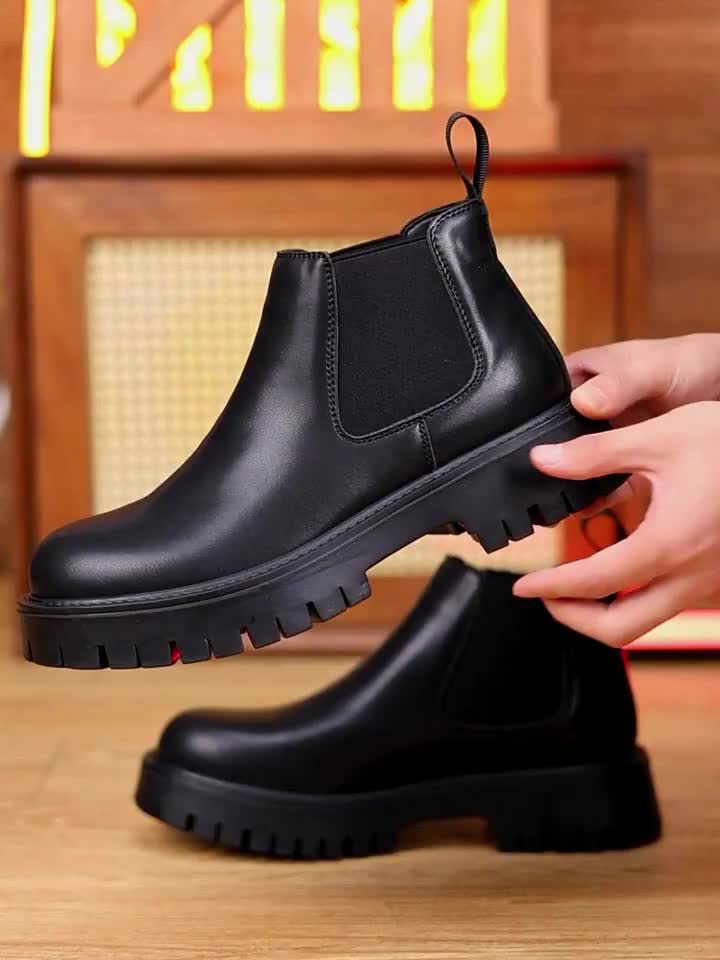 Women's Black Boots | Size 7-12.5 | Black