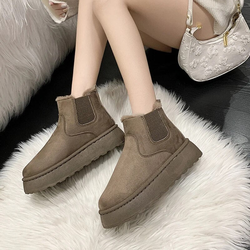 Women's Chelsea Boots with Warm Lining | Round Toe, Ankle Height and Platform Sole | Sizes 5.5-9.5, 3 Colors