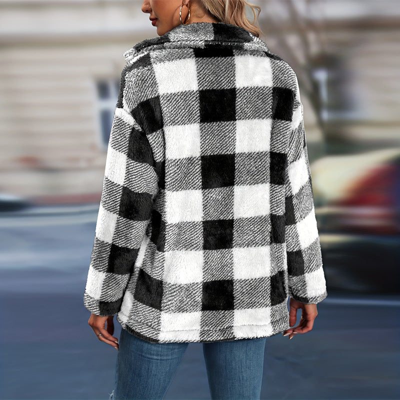 Women's Plaid Fleece Shacket with Button Front and Side Pockets | Loose Fit Warm Shirt Jacket for Fall | Size S-XL