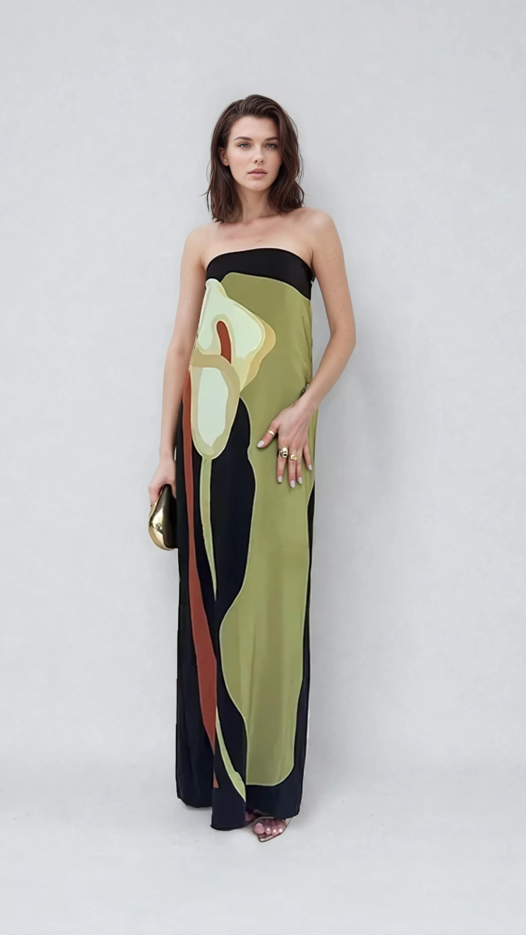 Colorful Summer Maxi Dress with Flowing Silhouette