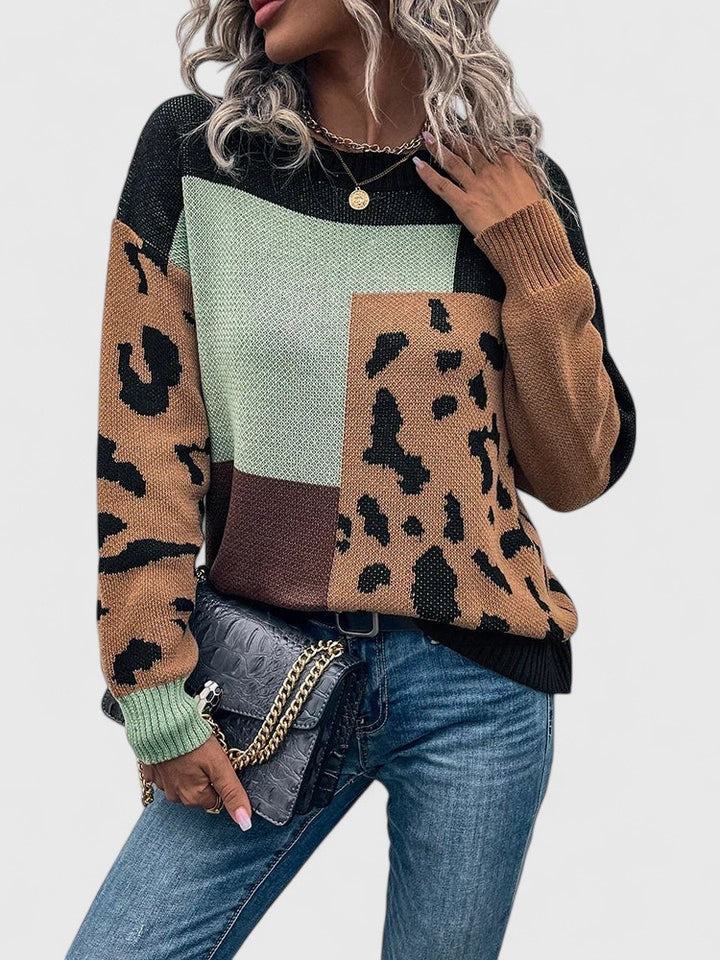 Women's Leopard Print Sweater with Patchwork Design | Warm, Breathable Jumper in a Relaxed Fit for Fall and Winter