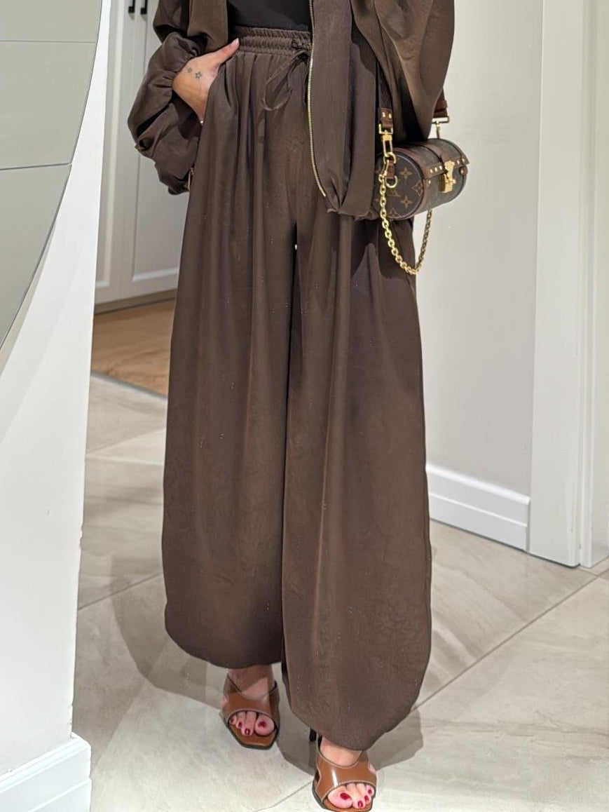 Women's Two Piece Set with a Jacket and Drawstring Waist Trousers | Relaxed Line for Travel Days | Size XS-2XL, 3 Colors