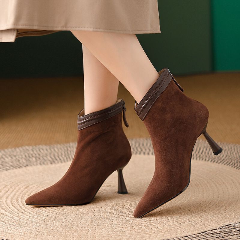 Women's Ankle Boots with a Support Sole | Sleek Tapered Line and Soft Uppers for Long Days | Size 5-10.5, 2 Colors