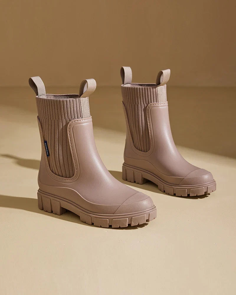 Women's Chunky Block Heel Chelsea Boots with Lug Sole | Pull-On Style with Cushioned Footbed | Size 4-12